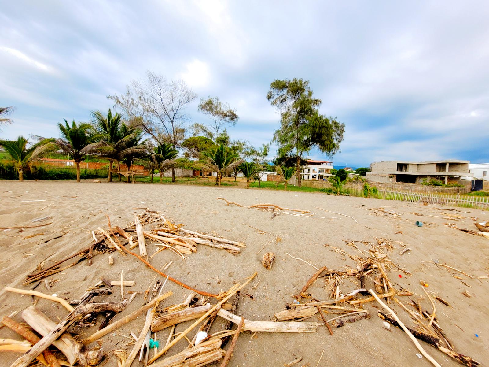 Terreno en venta frente al mar en Puerto Cayo