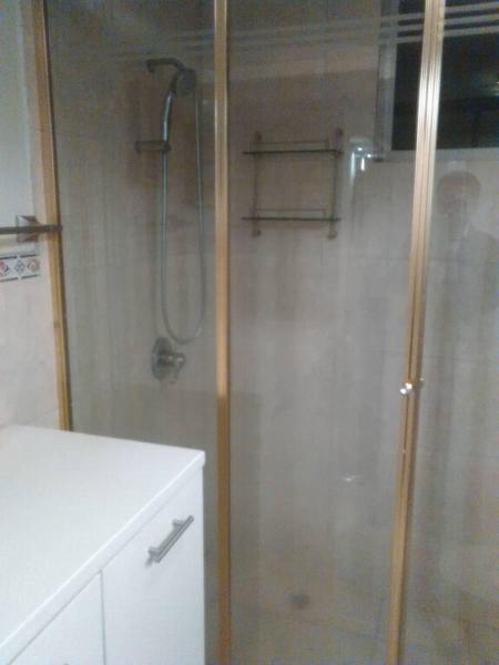 VENDO DEPARTAMENTO 2 DORMITORIOS URBANIZACIÓN  EL CONDADO CALLE  A 3RA  ETAPA