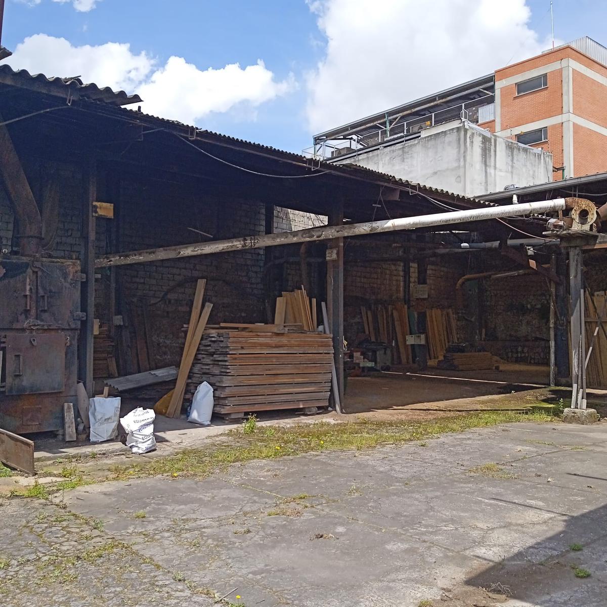 Terreno Industrial I3 en Venta Norte de Quito Av. Eloy Alfaro $699,000