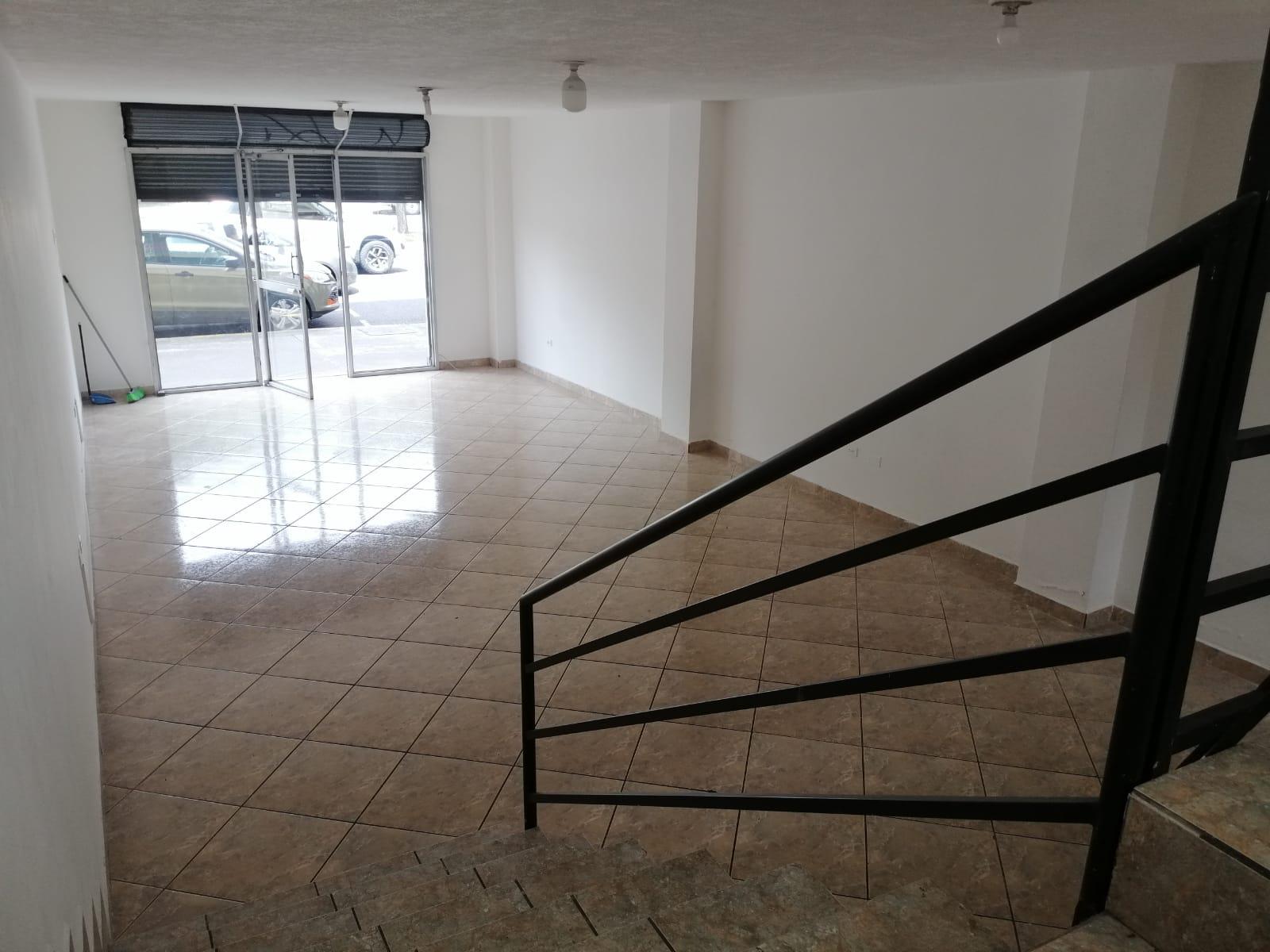 La Concepción, Local Comercial en  Renta, 160m2, 2 Ambientes .