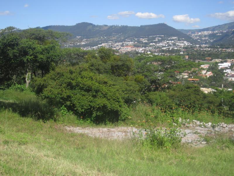 Terreno en venta sector Cumbyá en urbanización La Quinta