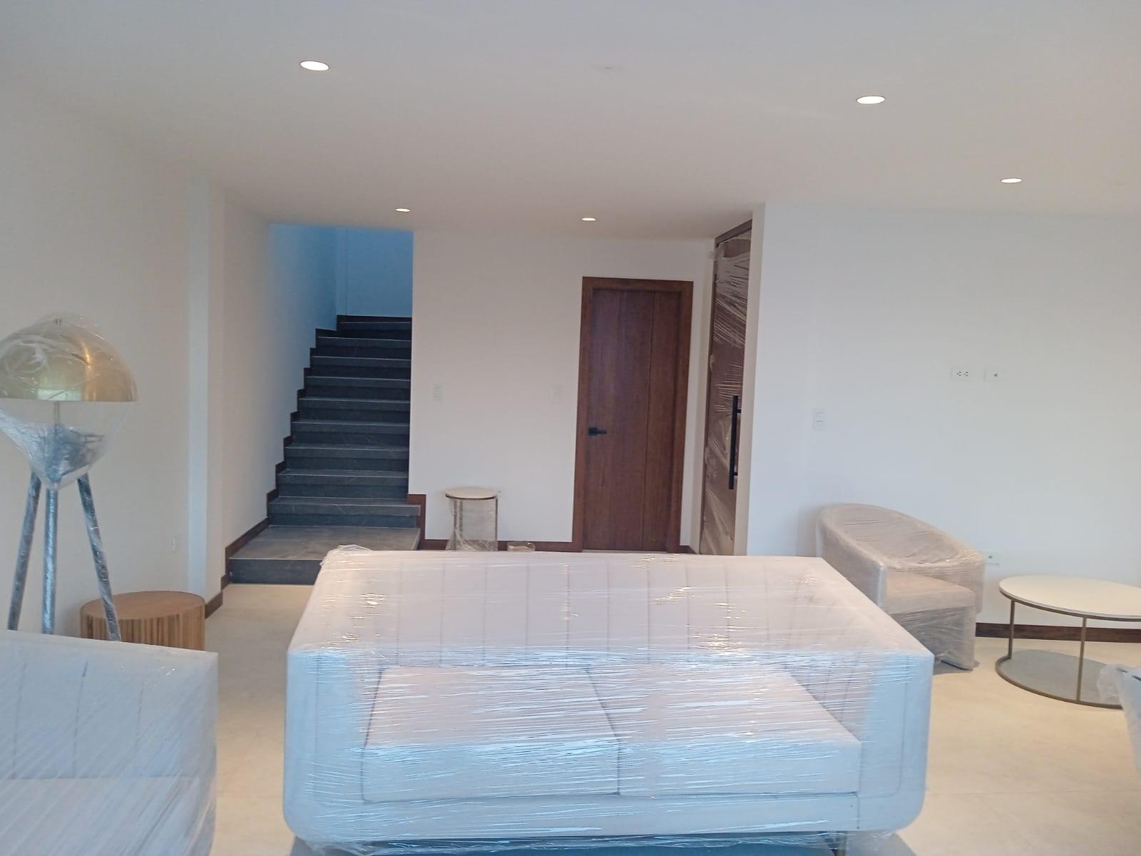 VENDO CASAS DOBLE ALTURA 3 DORMITORIOS A 5 MINUTOS RANCHO SAN FRANCISCO \NAYON