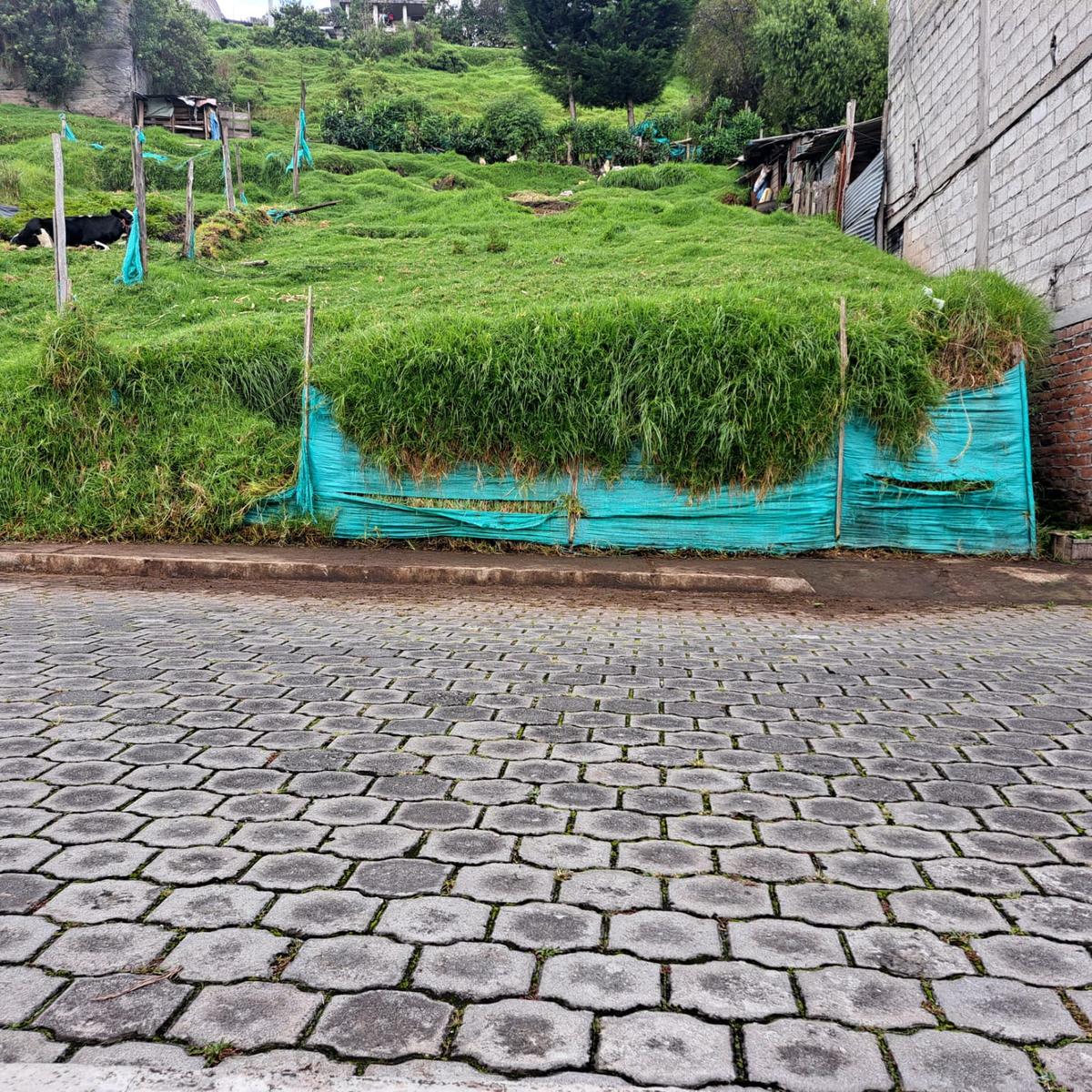 Terreno en  venta Sur de Quito, sector Pueblo Unido