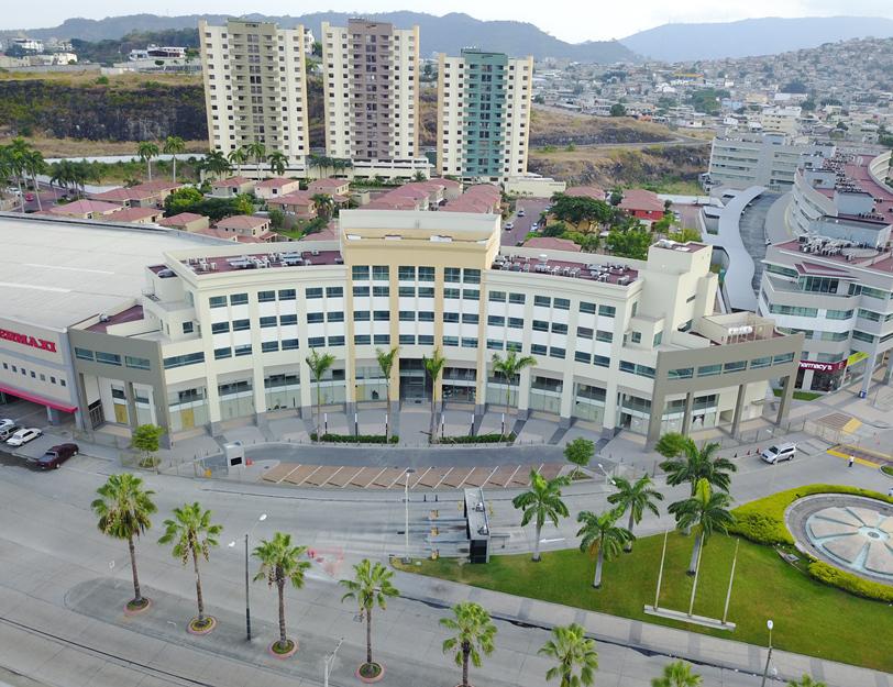 Local Comercial en Alquiler en zona de alta afluencia Parque Empresarial Colon, Norte GYE