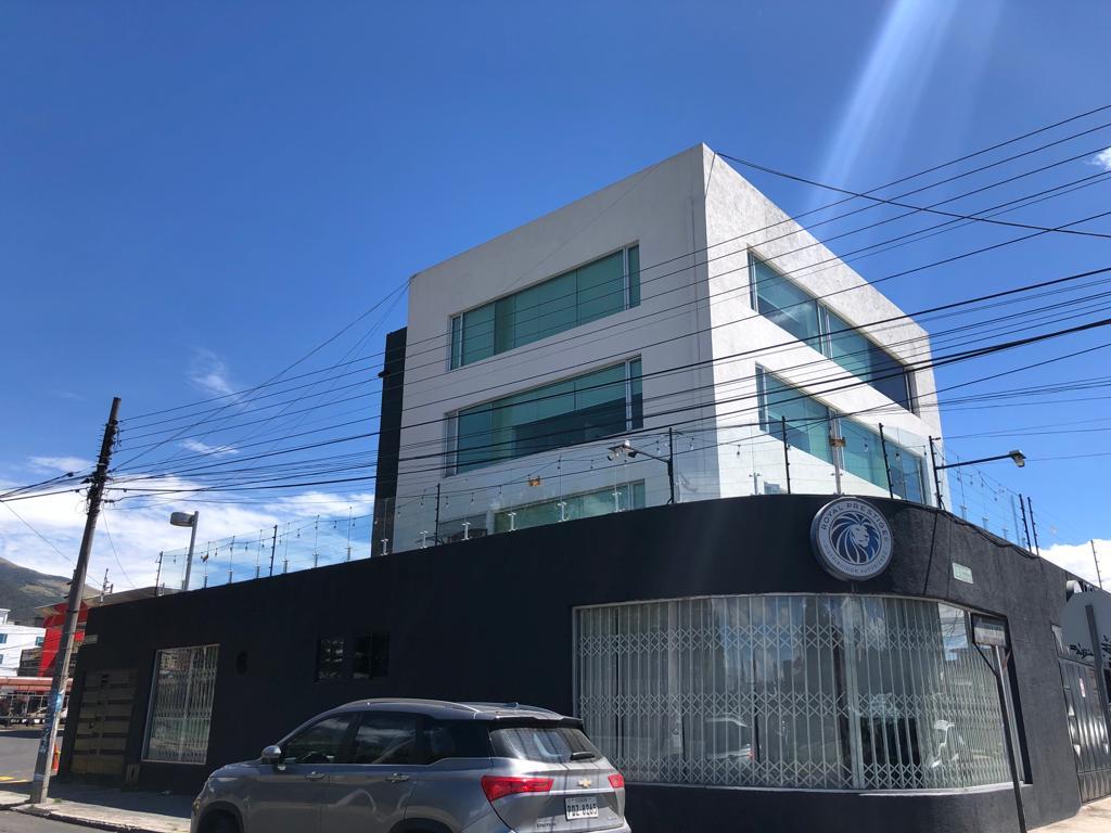 GC - Rio Cofanes y 10 de Agosto en Venta/Renta Edificio 951 m2