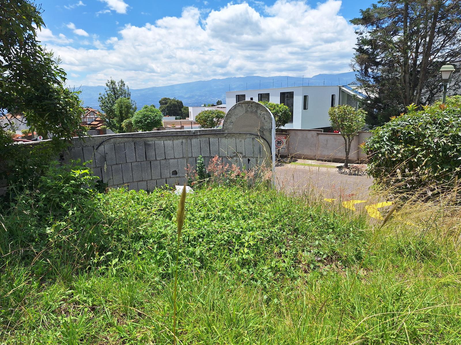 Terreno en  VENTA MIRAVALLE, CUMBAYA, VISTA