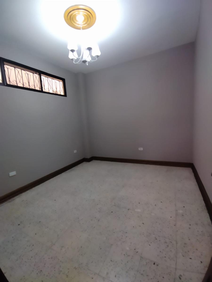 VENTA CASA RENTERA CDLA SIMON BOLIVAR CERCA DEL MALL DEL SOL  (CMC)