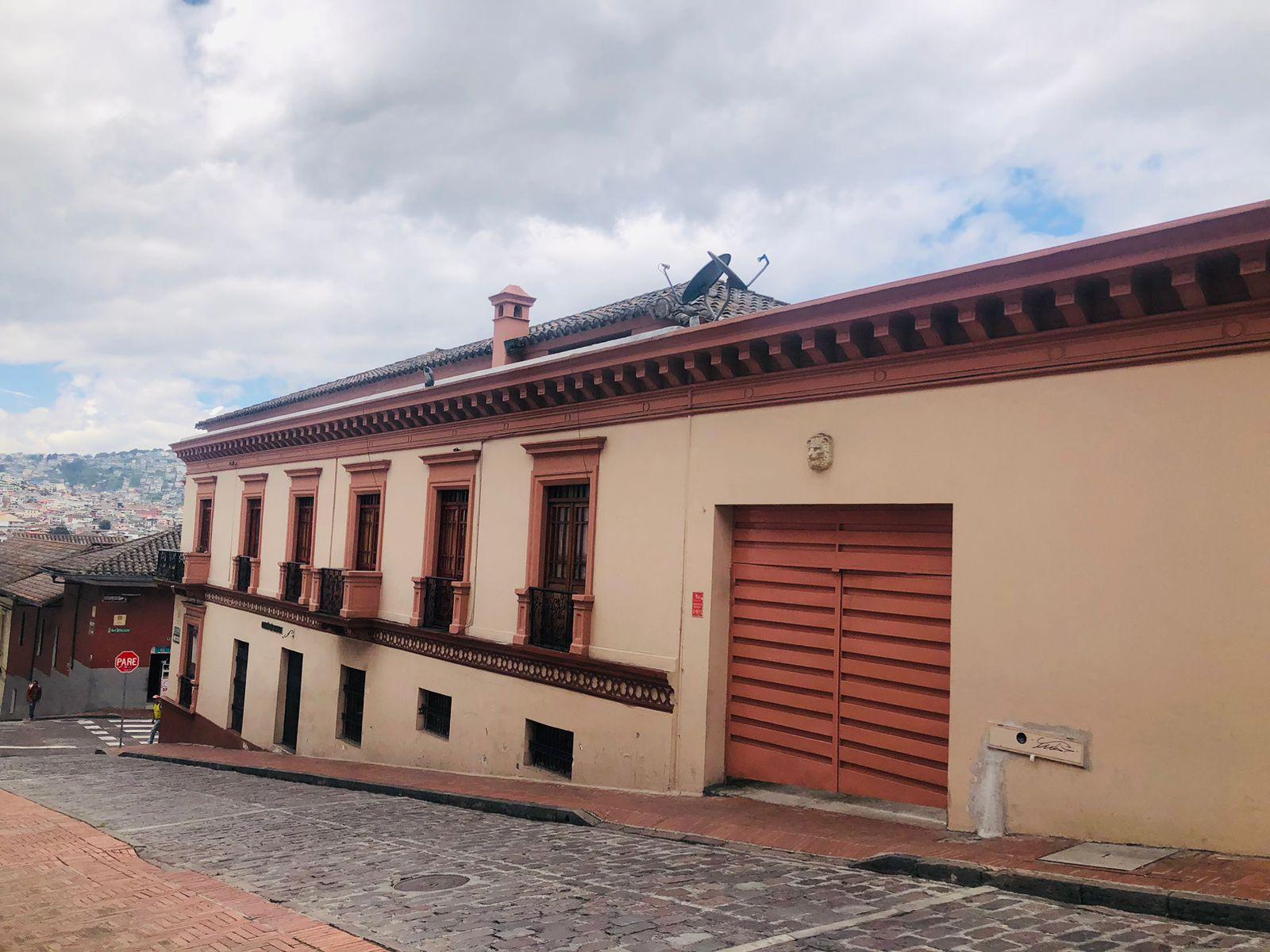 RENTO SUITE AMOBLADA, Centro Historico