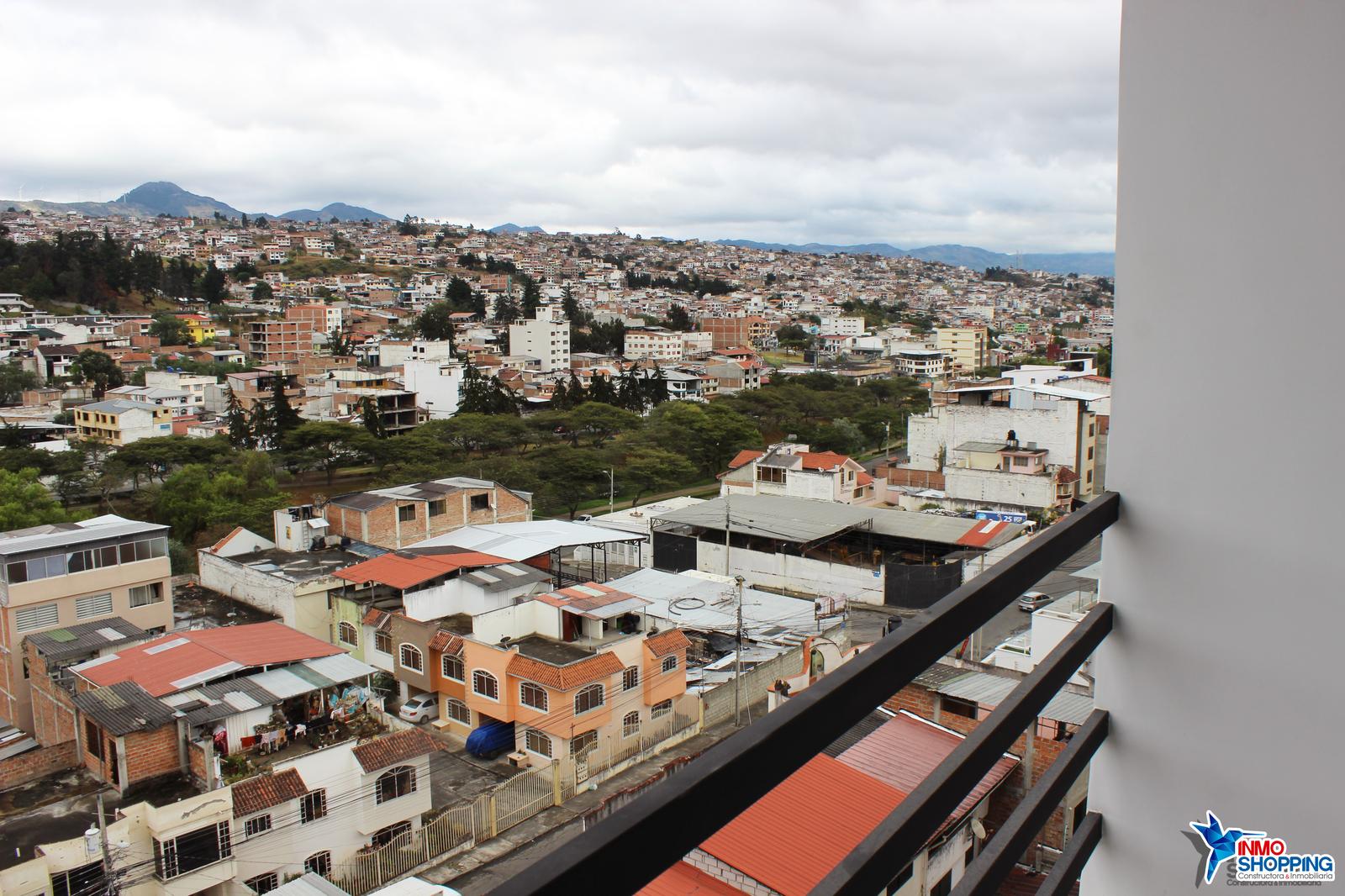 Departamento en Urb. Herminia Samaniego - Calle Anturios