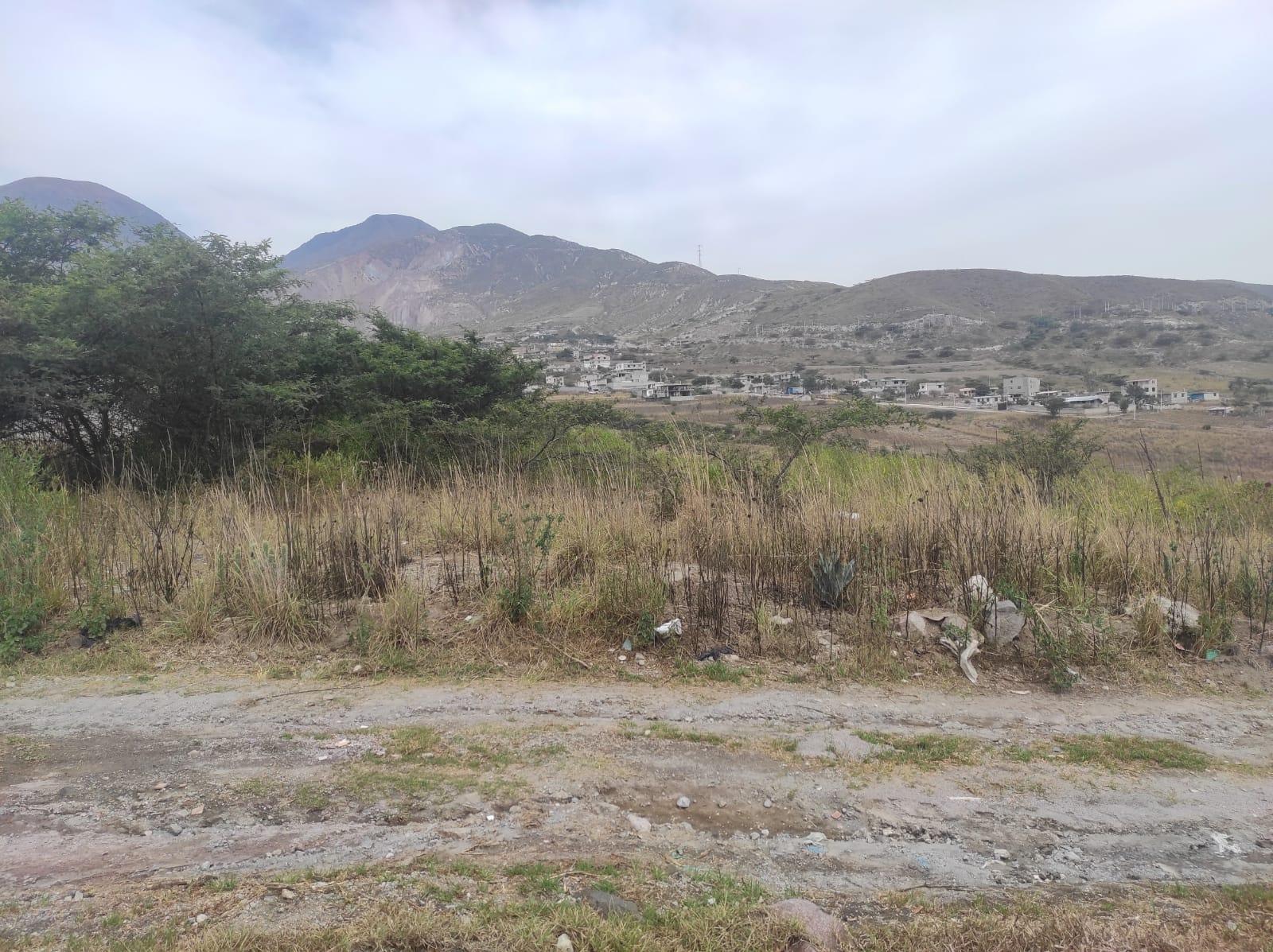 Terreno en  la Mitad del Mundo sector Rumicucho