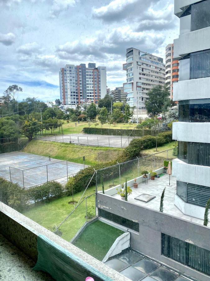 QUITO TENIS DEPARTAMENTO DE VENTA DE OPORTUNIDAD