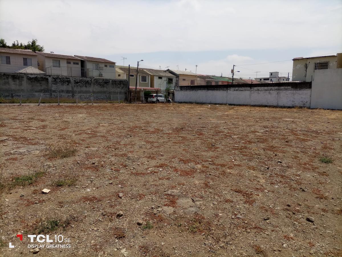 VENTA TERRENO URBANIZACIÒN SAN FELIPE  EN AV, PRINCIPAL NORTE (AGE)