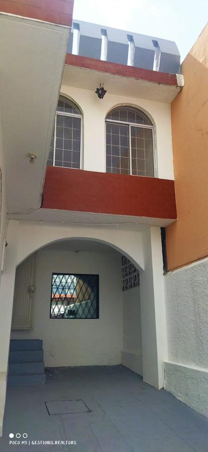 Vendo casa en Quito Norte, sector  Flavio Alfaro