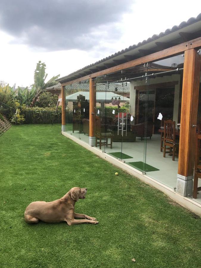 EN CHECHA, URBANIZACIÓN PAKAKUNA, SE VENDE HERMOSA CASA DE LUJO