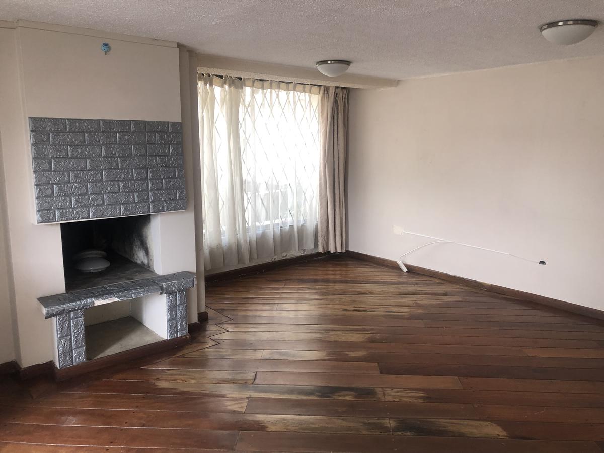 VENDO Y/O RENTO CASA TOTALMENTE INDEPENDIENTE SECTOR CARCELÉN ALTO