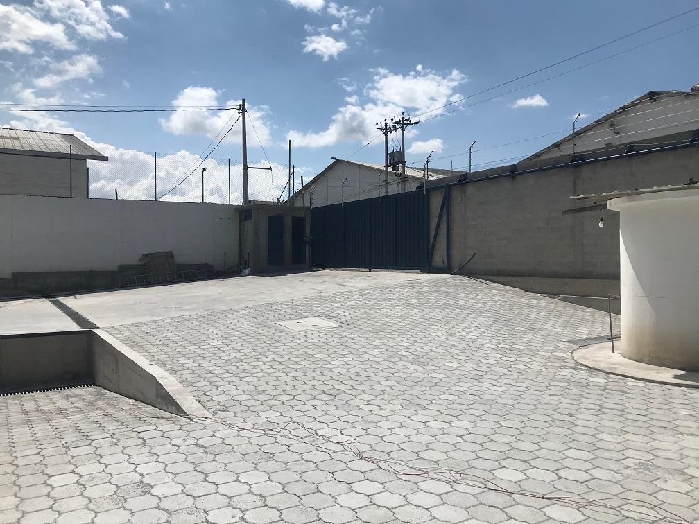 RENTA BODEGA POR ESTRENAR 785 M2 ARRIENDO COMPLEJO CERRADO MARIANITAS-CALDERON