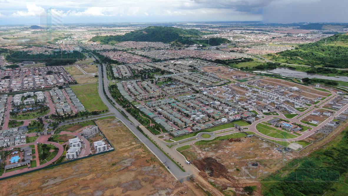 VENTA DE TERRENO  CERCA AL NUEVO RIOCENTRO LA JOYA