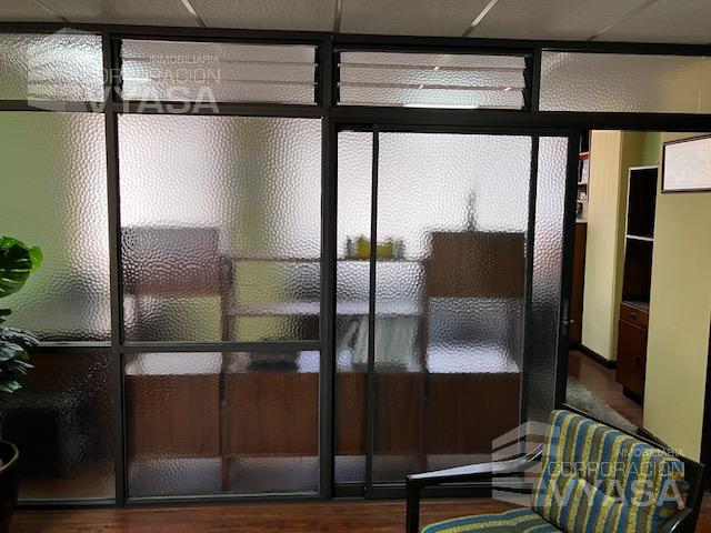 La Mariscal - Santa Teresita, oficina de arriendo de 50.00 m2