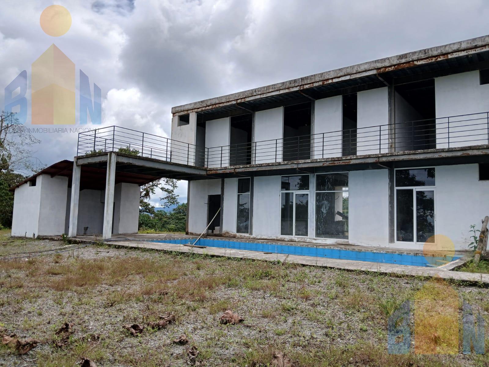 125mil venta terreno 1.5ha con 2 casas y piscina, Mindo