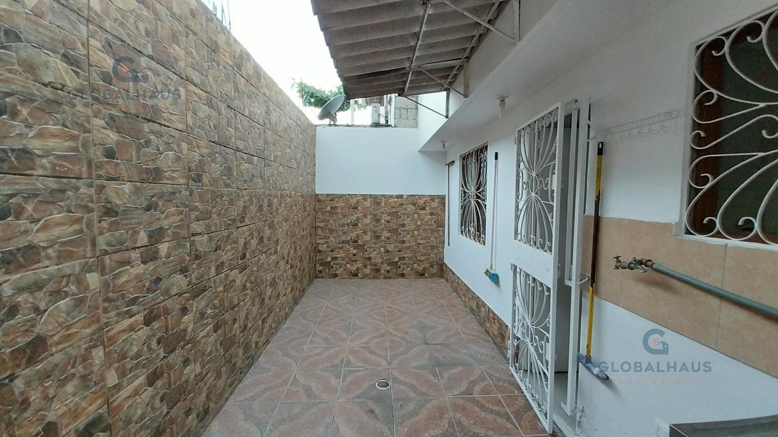 Venta de Casa en Urb. Porton de Beata, 3 Habitaciones D.A