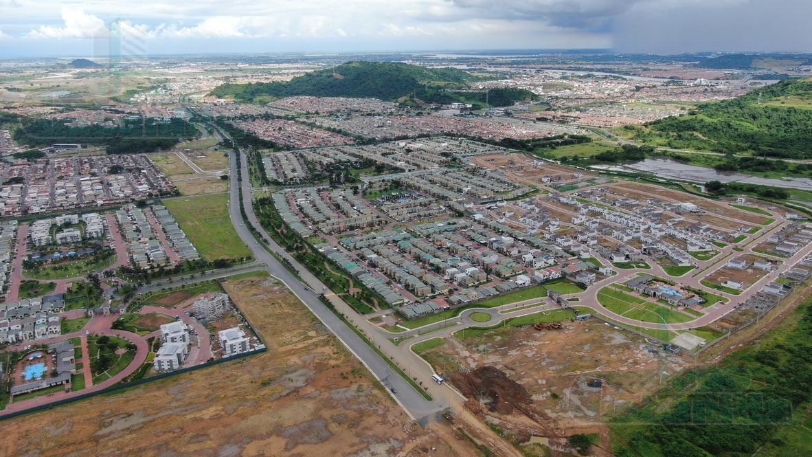 VENTA DE TERRENO CABECERO SOBRE VIAL 1