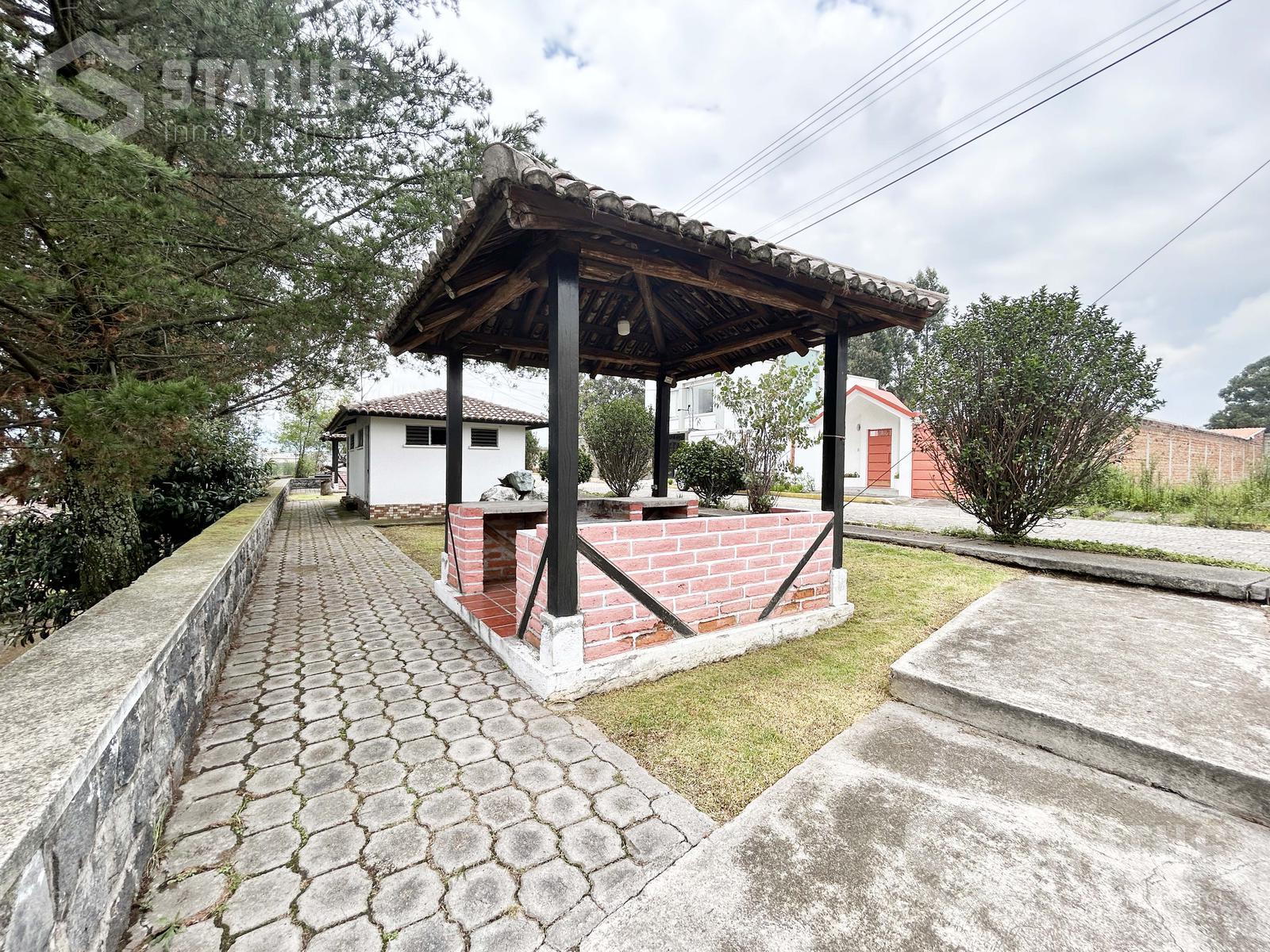 Vendo terreno de 491 m con cerramiento en urbanización, sector Sangolquí – Los Chillos, $65.000