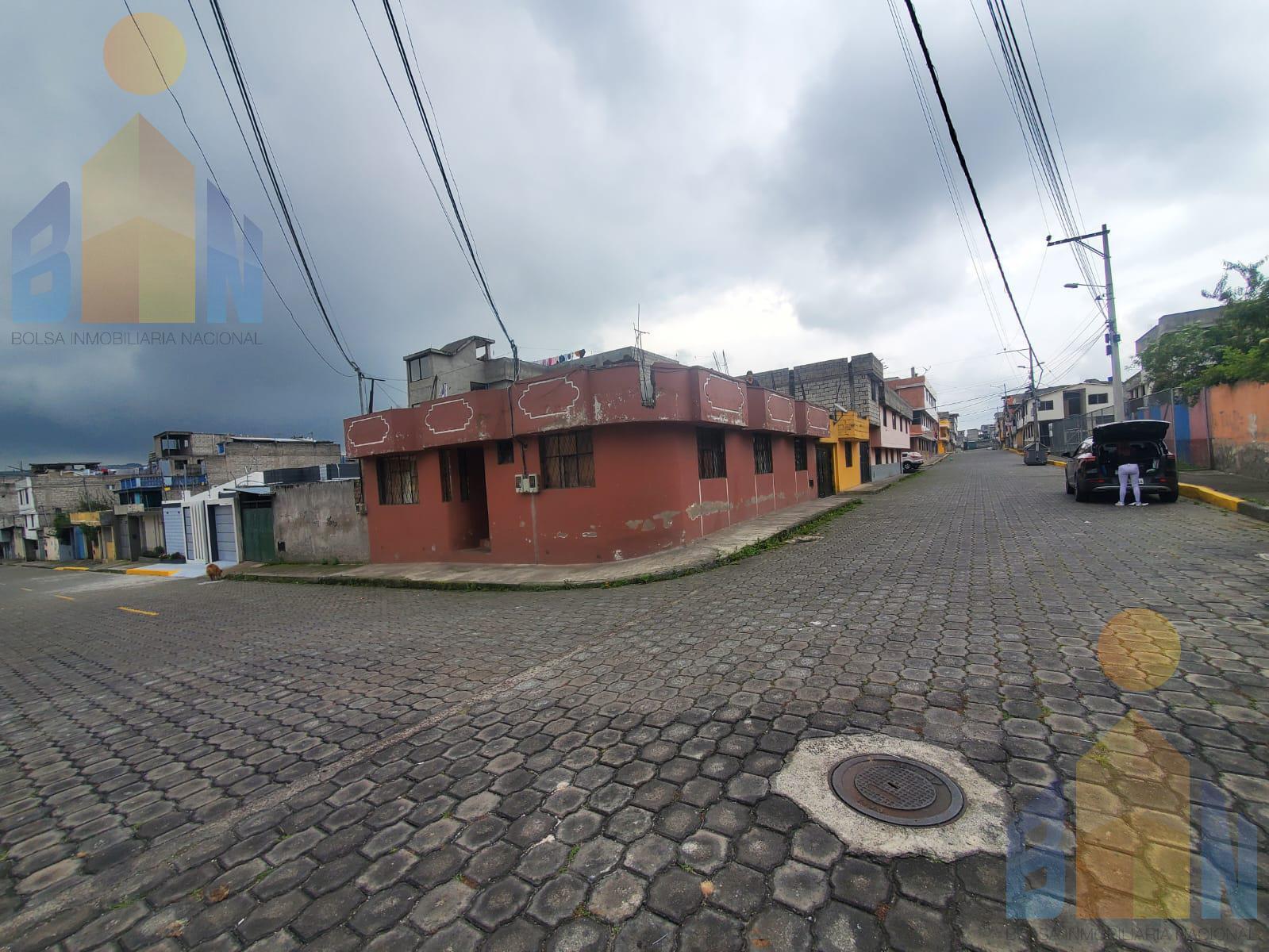 Amplio Terreno  con dos frentes en  Venta Al Sur de Quito Sector Caupicho