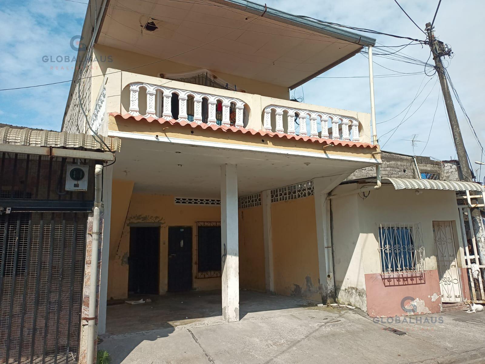 Venta de Casa con 3 Habitaciones en Guasmo Sur   E.B.