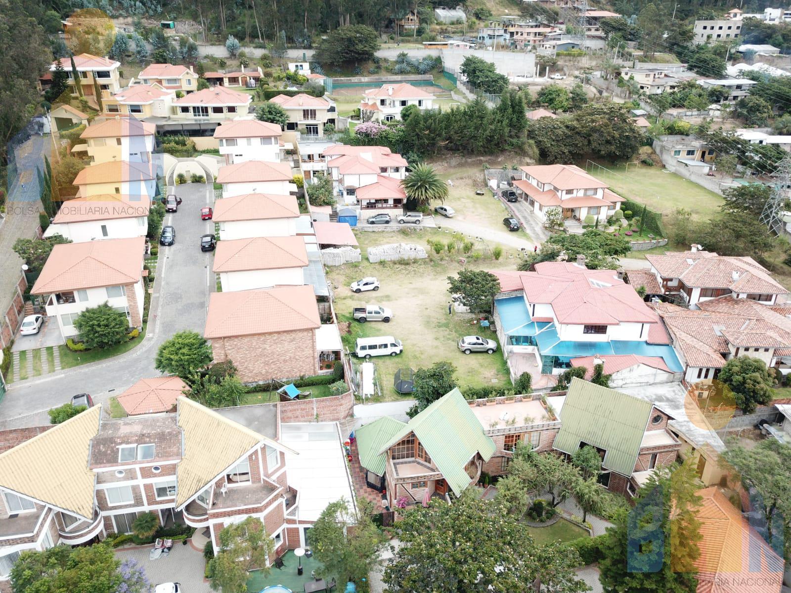 VENDO TERRENO CUMBAYA TANDA  A POCOS MINUTOS  RACHO SAN FRANCISCO -PASEO DEL RANCHO