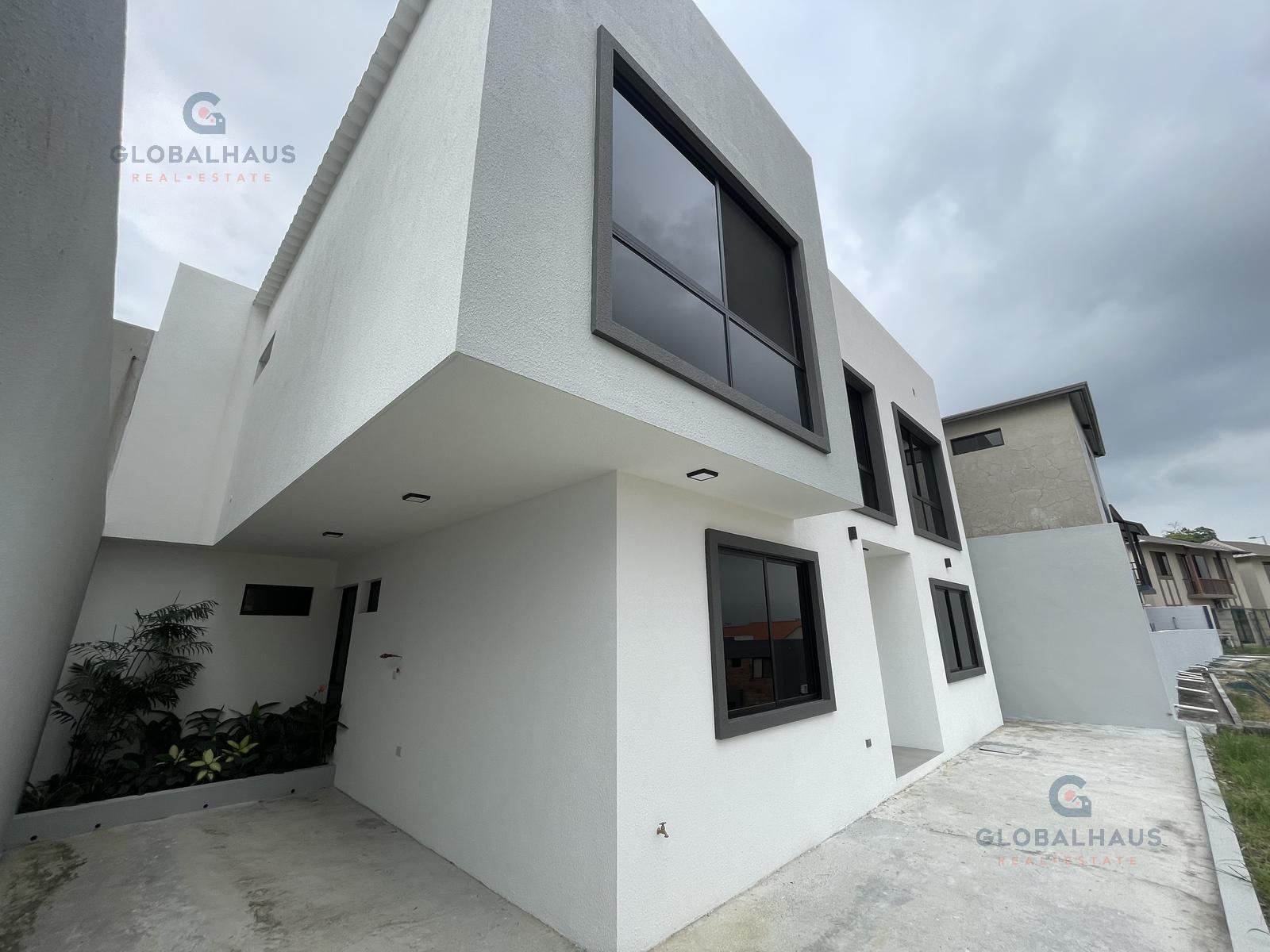 Venta de Casa en Urb. Villa Club etapa Magna OF