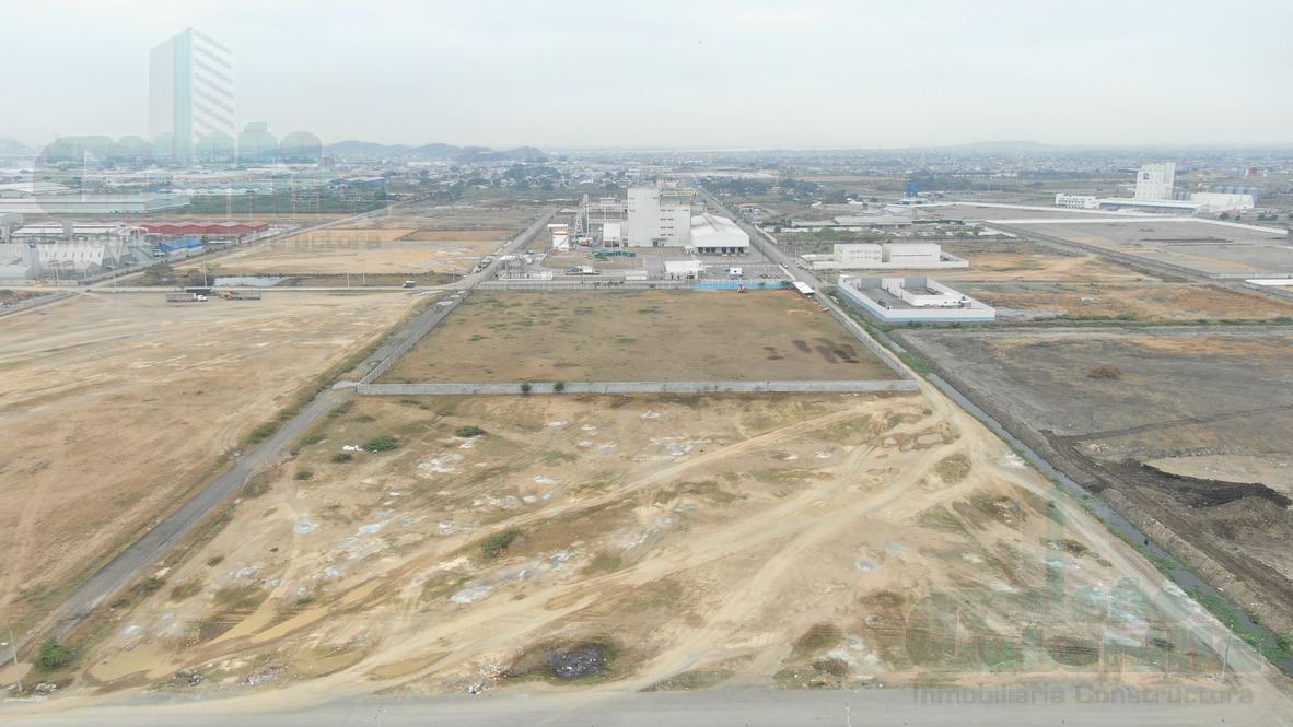 EN VENTA TERRENO INDUSTRIAL CON EXCELENTE UBICACIÓN