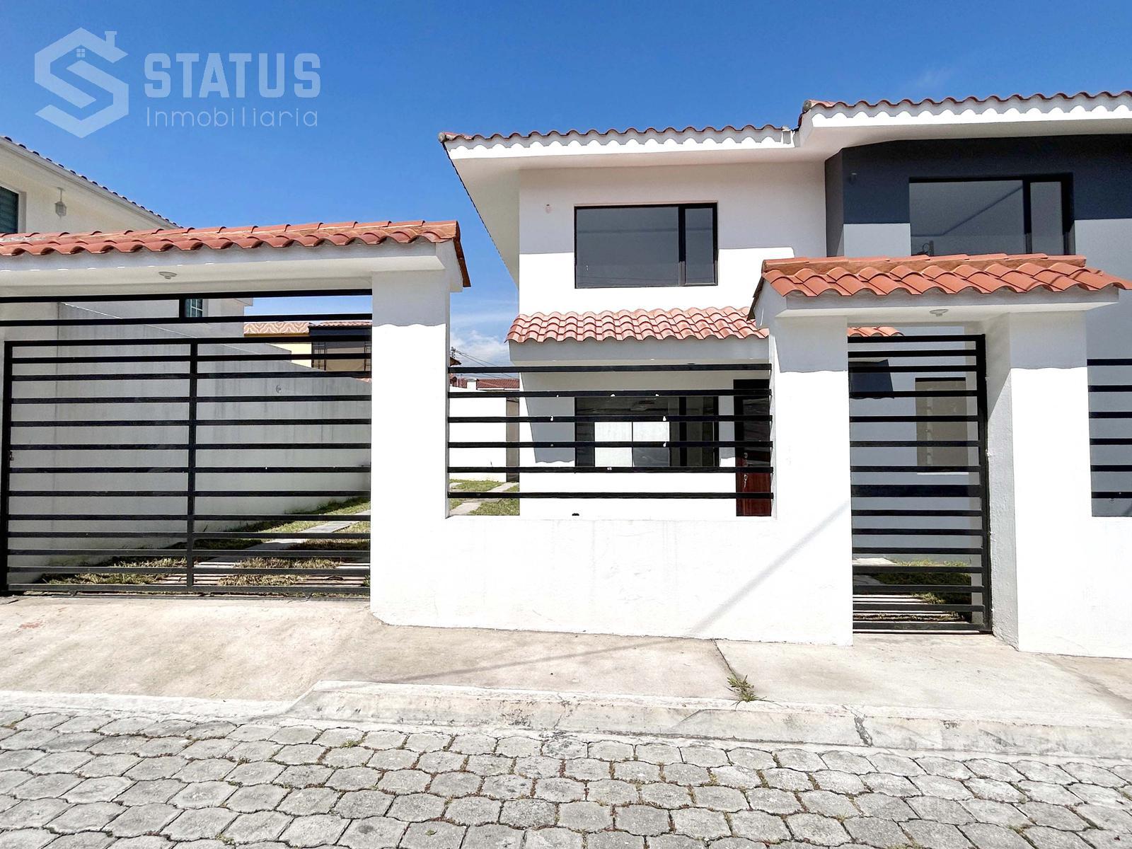 Se vende casa en conjunto, 3 Dorm., 2 Garajes, sector Fajardo – Sangolquí, $155.000