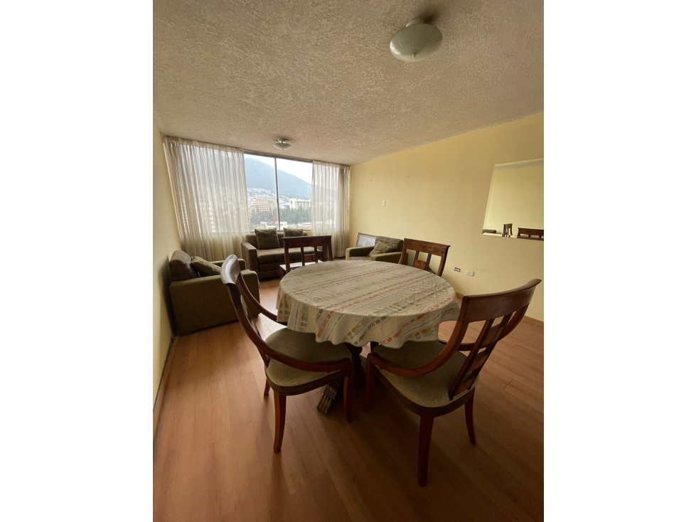 OPORTUNIDAD vendo suite en el MULTICENTRO Quito