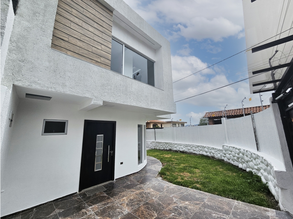 Hermosa Casa En Venta Esquinera, Don Bosco