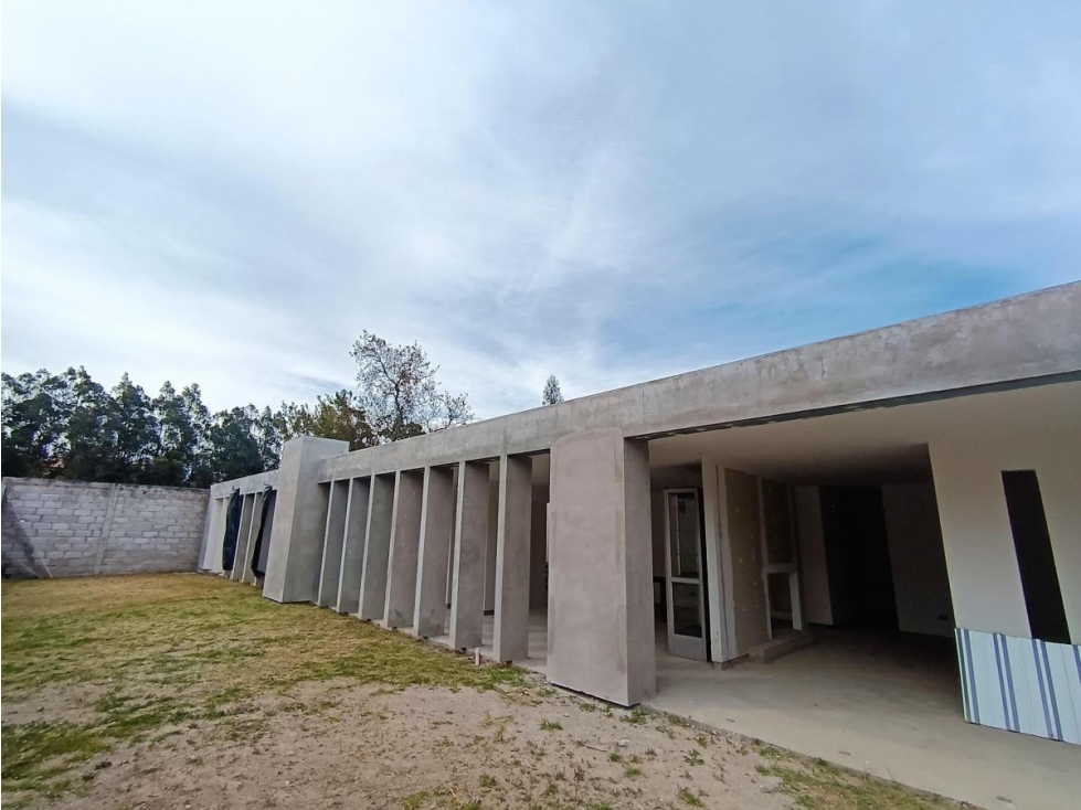 Casa de Venta en Cuenca Chilcapamba