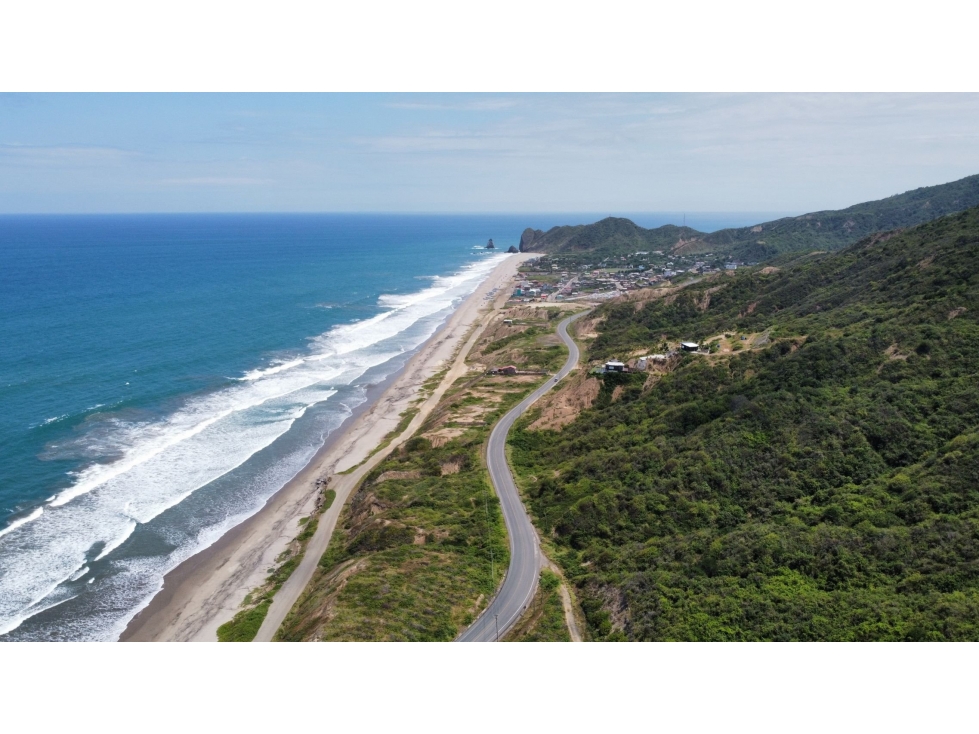 Se vende Macro Lote 34 hectáreas en San Lorenzo Manta frente al mar