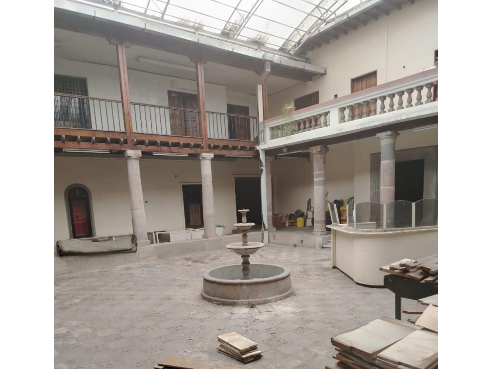 Centro Historico, Casa Comercial en  Renta, 1500m2, 20 Ambientes, 10 Baños.