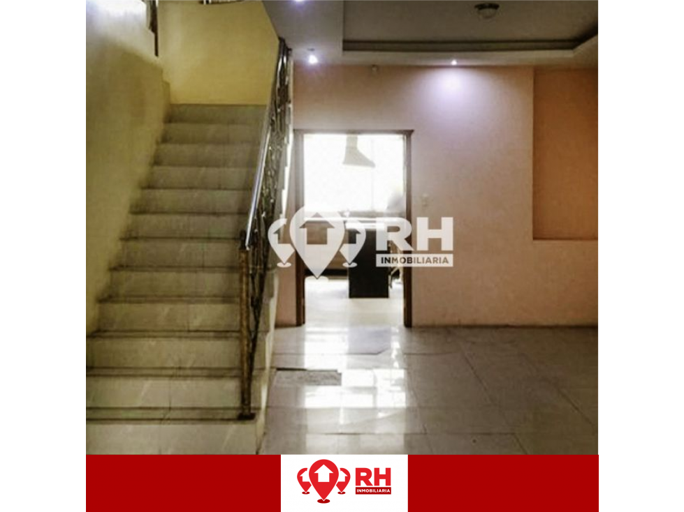 CASA EN VENTA EN CDLA. LA AURORA, MACHALA #CBL