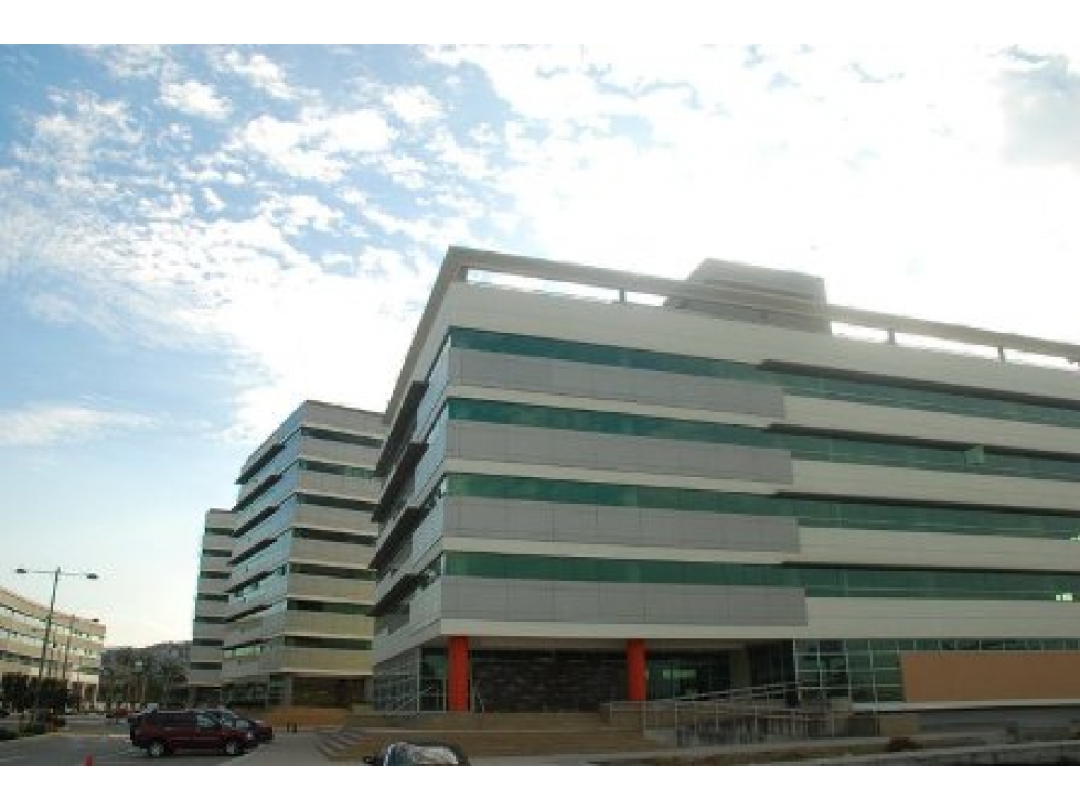 *Guayaquil, Parque Empresarial Colon oficina de 250 m2*