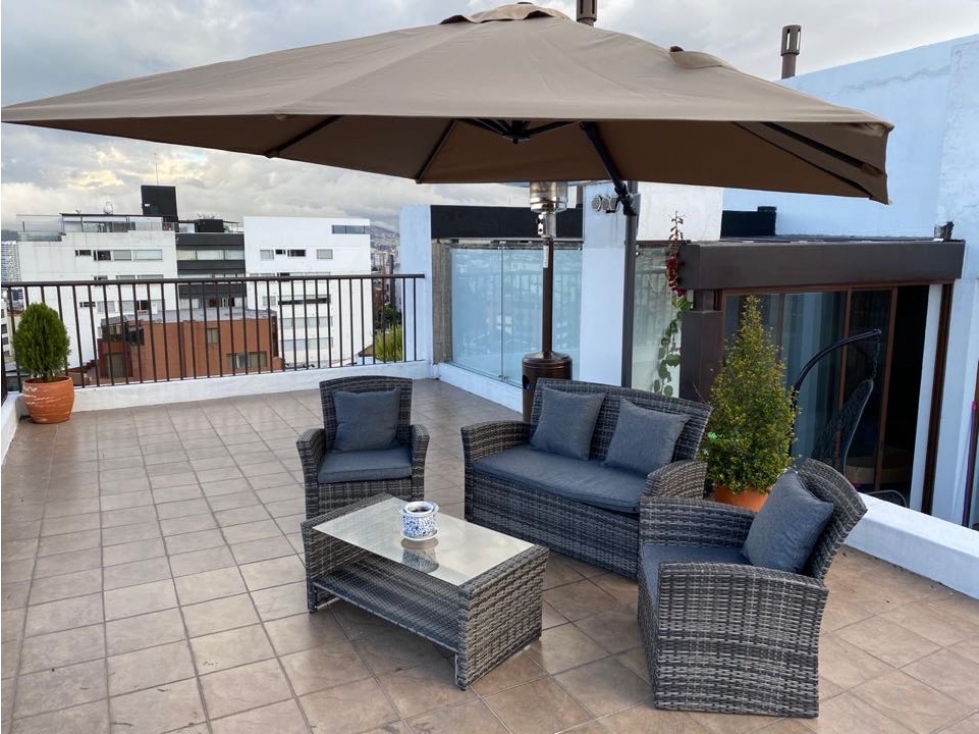 Penthouse de venta, 2 dormitorios, sector Quito Tenis