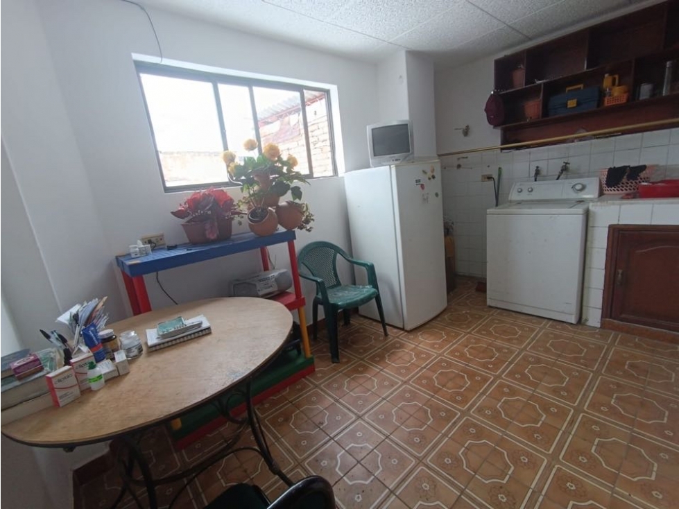 DEPARTAMENTO EN VENTA EN EL CENTRO DE CUENCA