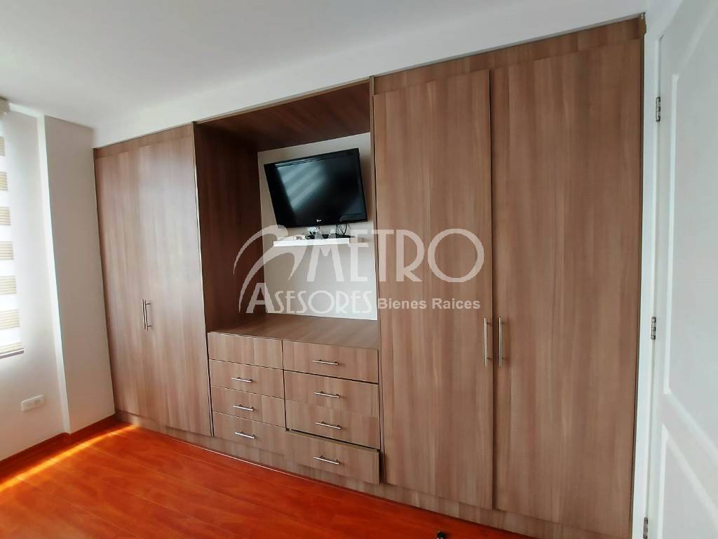 Departamento amoblado en renta en Ponceano sector Av. Diego de Vásquez